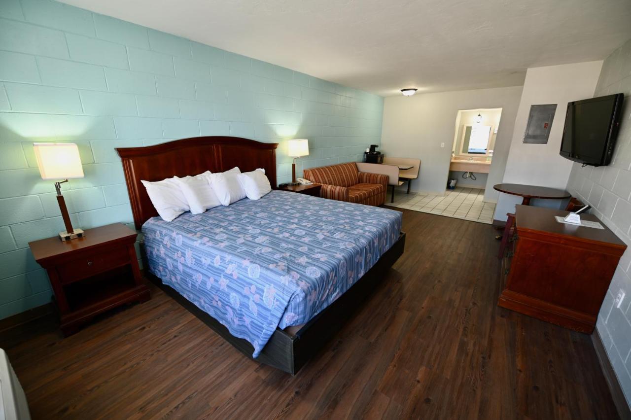 Buccaneer Inn St. George Island Eksteriør billede