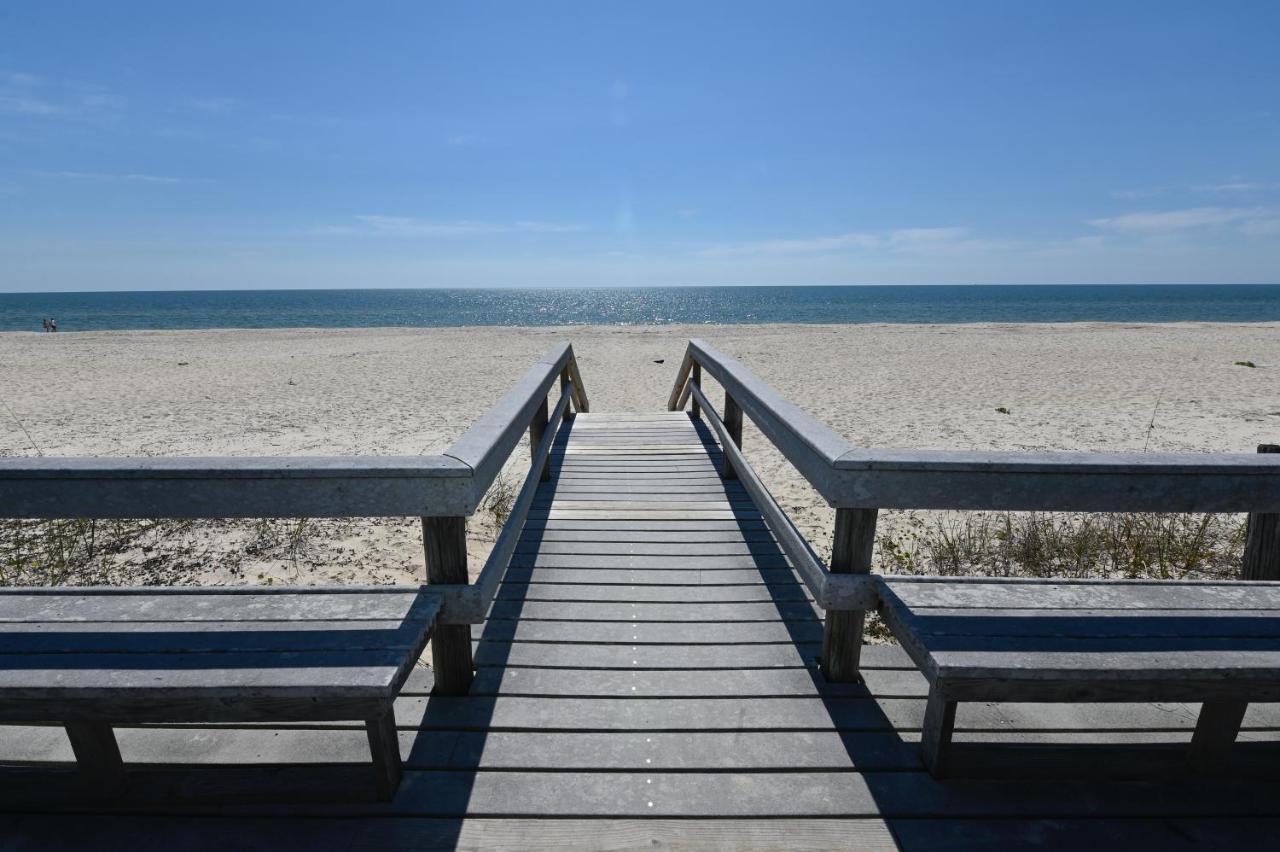 Buccaneer Inn St. George Island Eksteriør billede