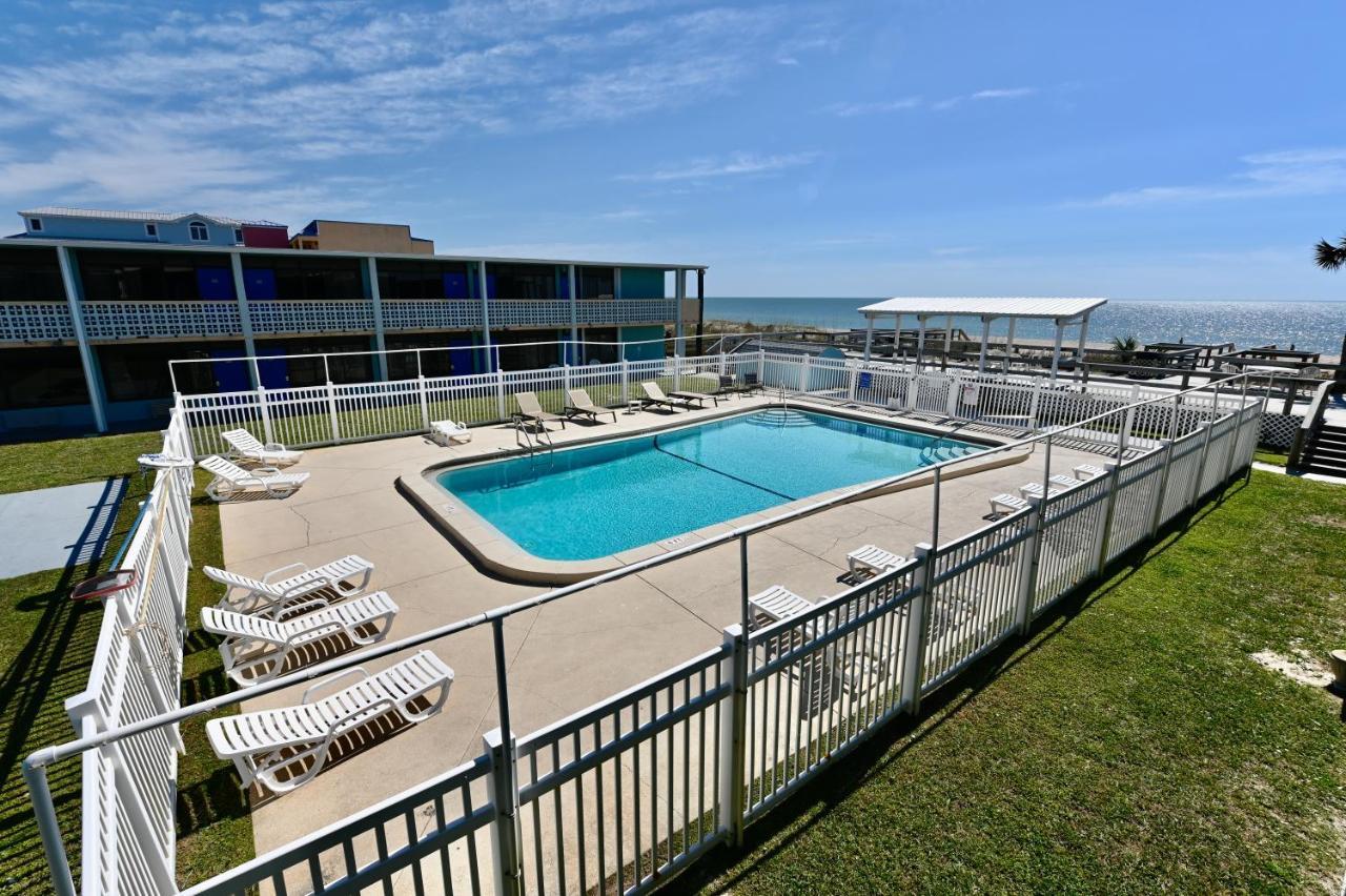 Buccaneer Inn St. George Island Eksteriør billede