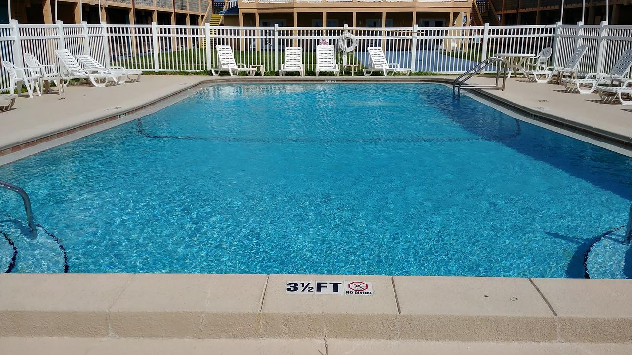 Buccaneer Inn St. George Island Eksteriør billede