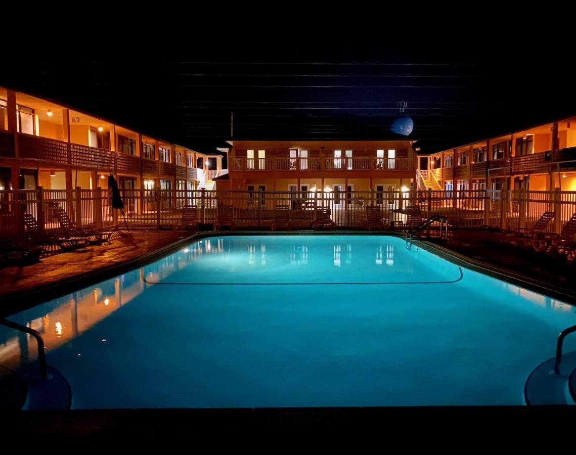 Buccaneer Inn St. George Island Eksteriør billede